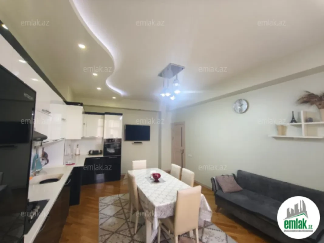 Satılır 3 otaqlı yeni tikili 137 m²