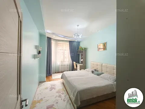 Satılır 3 otaqlı yeni tikili 137 m²
