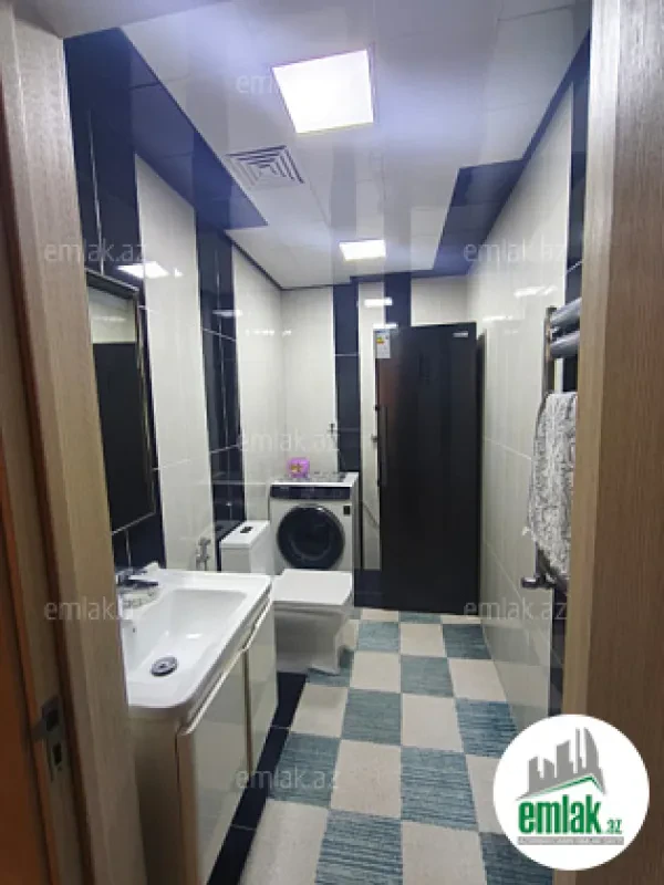 Satılır 3 otaqlı yeni tikili 137 m²