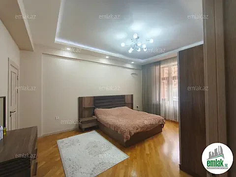 Satılır 3 otaqlı yeni tikili 137 m²