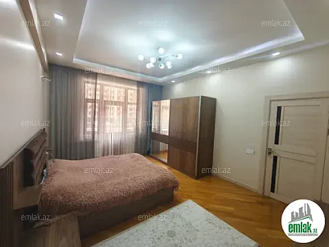Satılır 3 otaqlı yeni tikili 137 m²