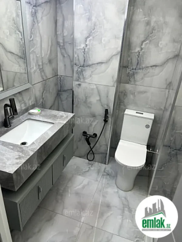 Satılır 2 otaqlı yeni tikili 70 m²