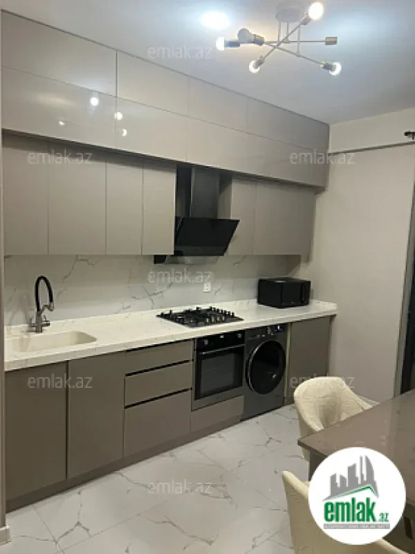 Satılır 2 otaqlı yeni tikili 70 m²