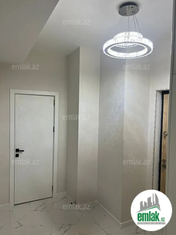 Satılır 2 otaqlı yeni tikili 70 m²