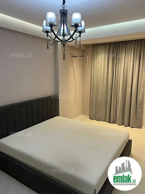 Satılır 2 otaqlı yeni tikili 70 m²