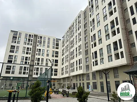 Satılır 2 otaqlı yeni tikili 70 m²