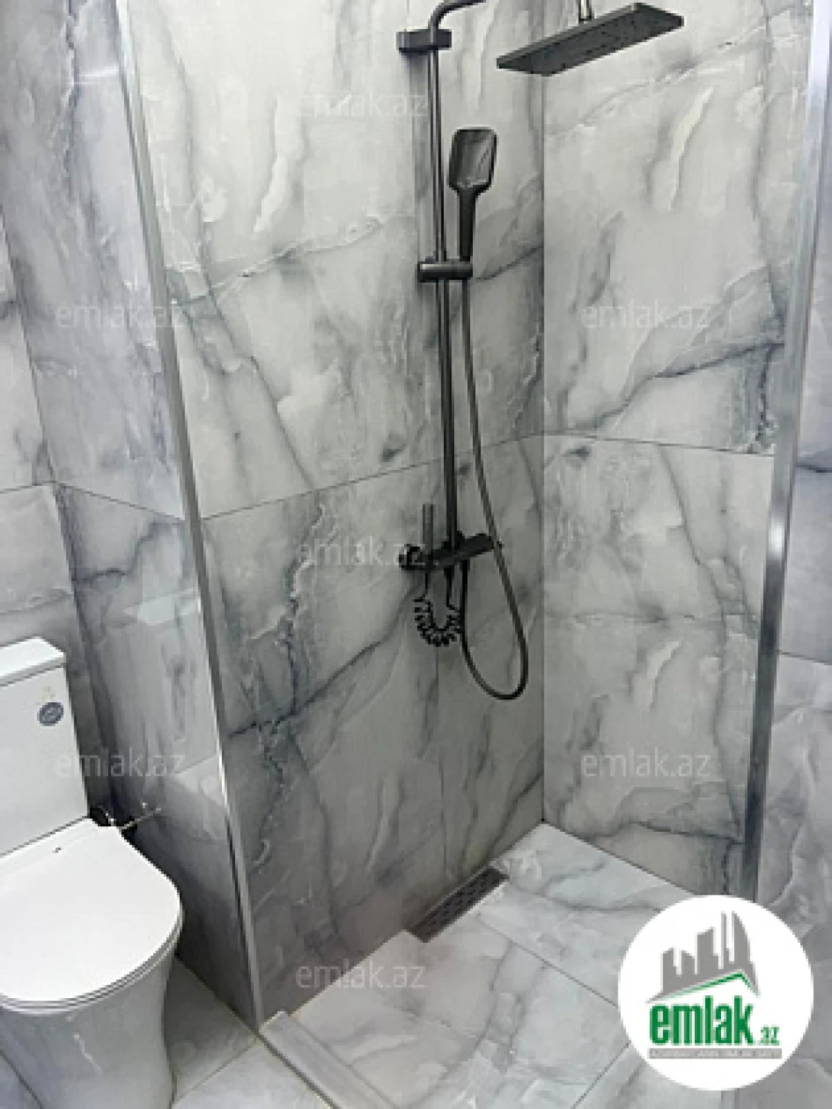Satılır 2 otaqlı yeni tikili 70 m²