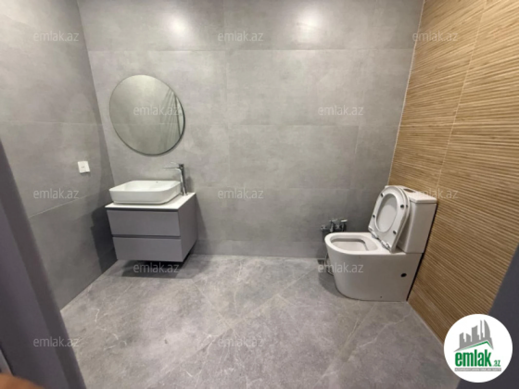 Satılır 2 otaqlı yeni tikili 63 m²
