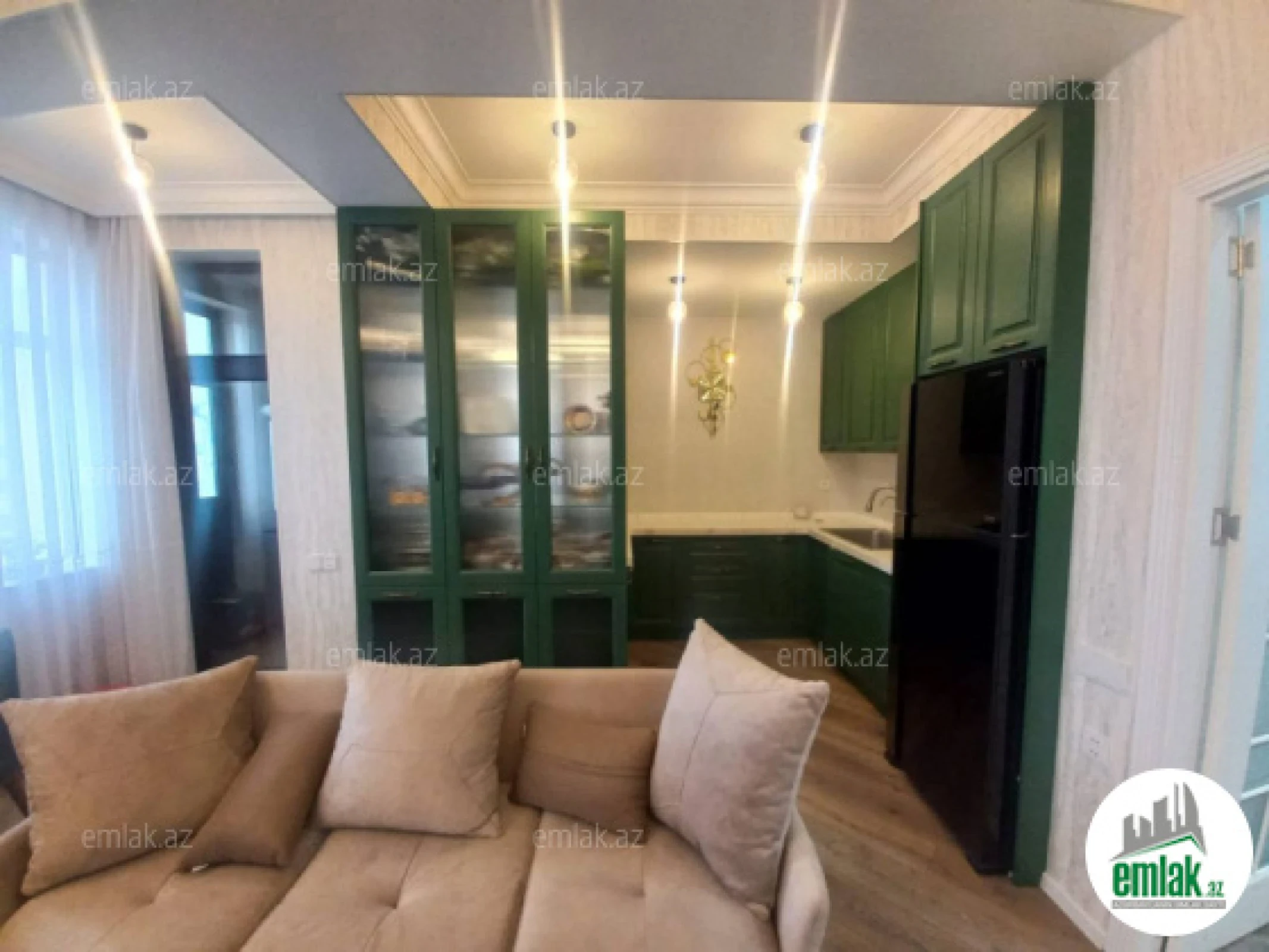 Satılır 3 otaqlı yeni tikili 70 m²