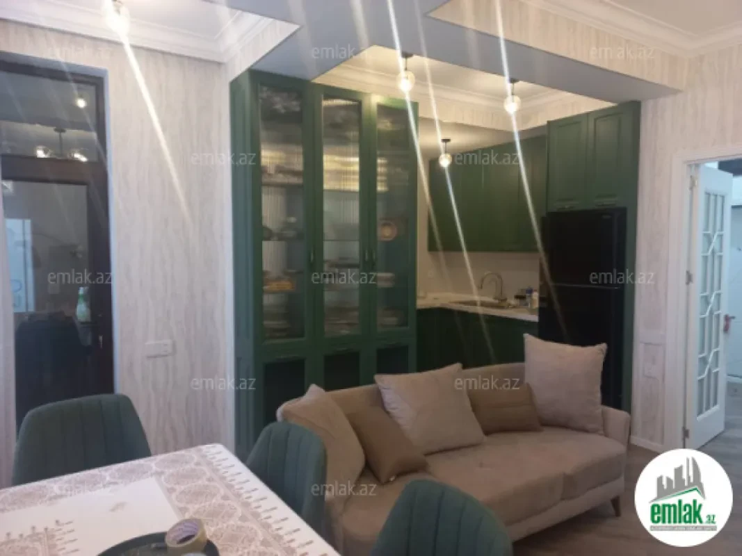 Satılır 3 otaqlı yeni tikili 70 m²