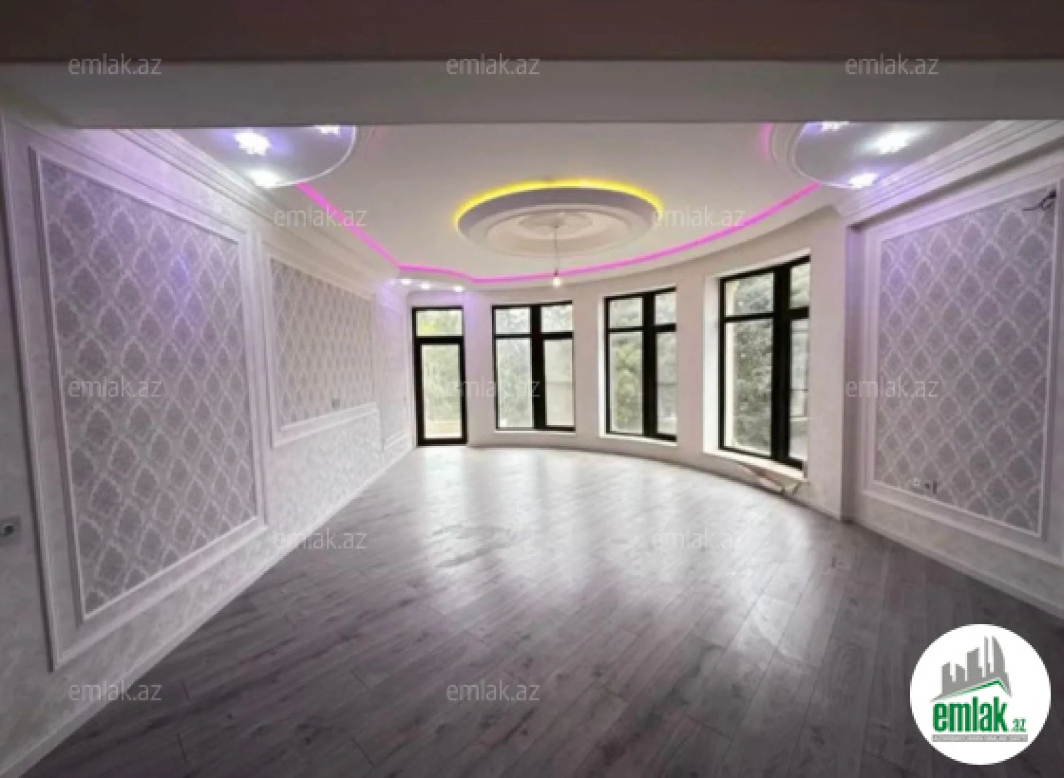 Satılır 9 otaqlı həyət evi 700 m²