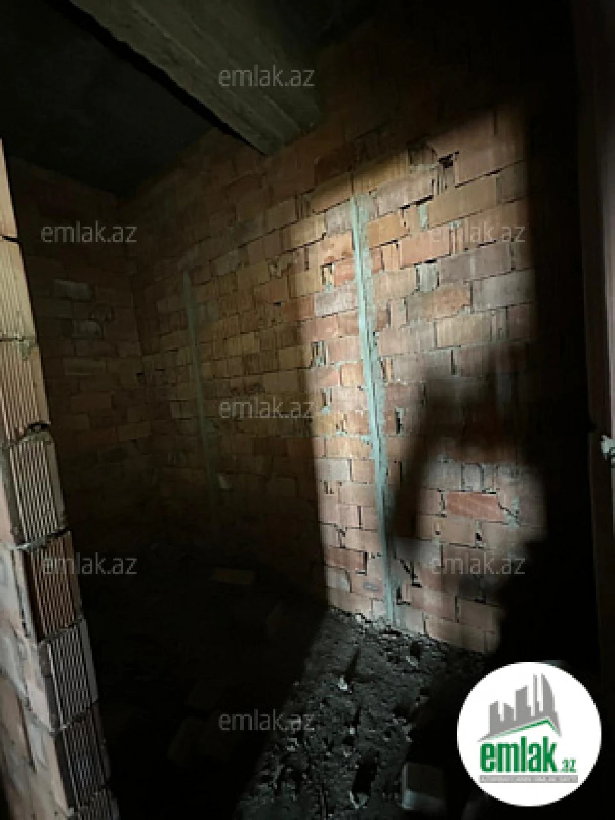 Satılır 4 otaqlı yeni tikili 183 m²