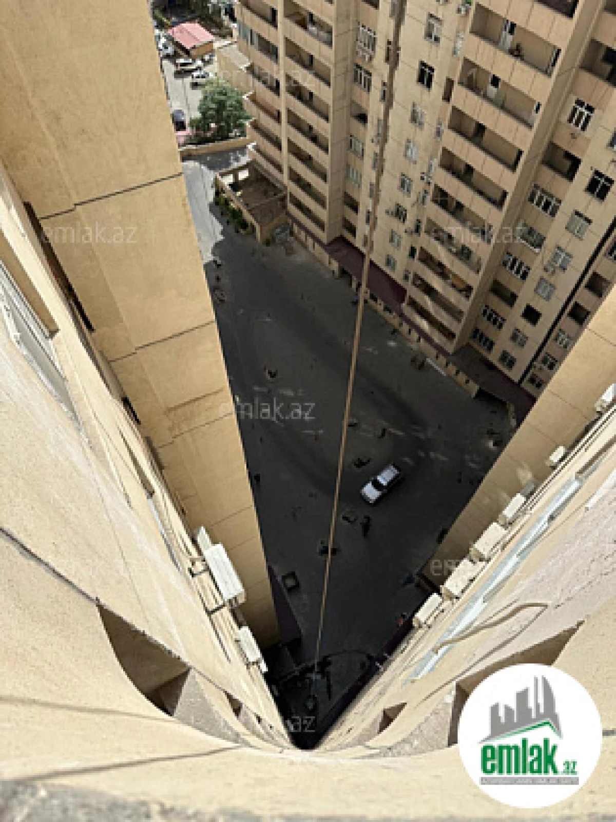 Satılır 4 otaqlı yeni tikili 183 m²