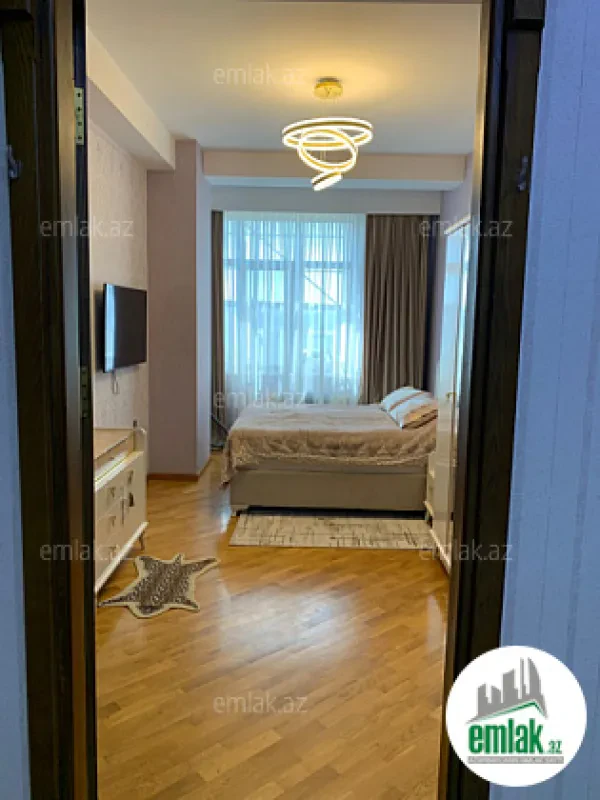 Satılır 3 otaqlı yeni tikili 104 m²