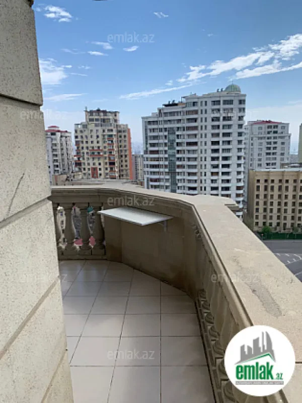 Satılır 3 otaqlı yeni tikili 104 m²