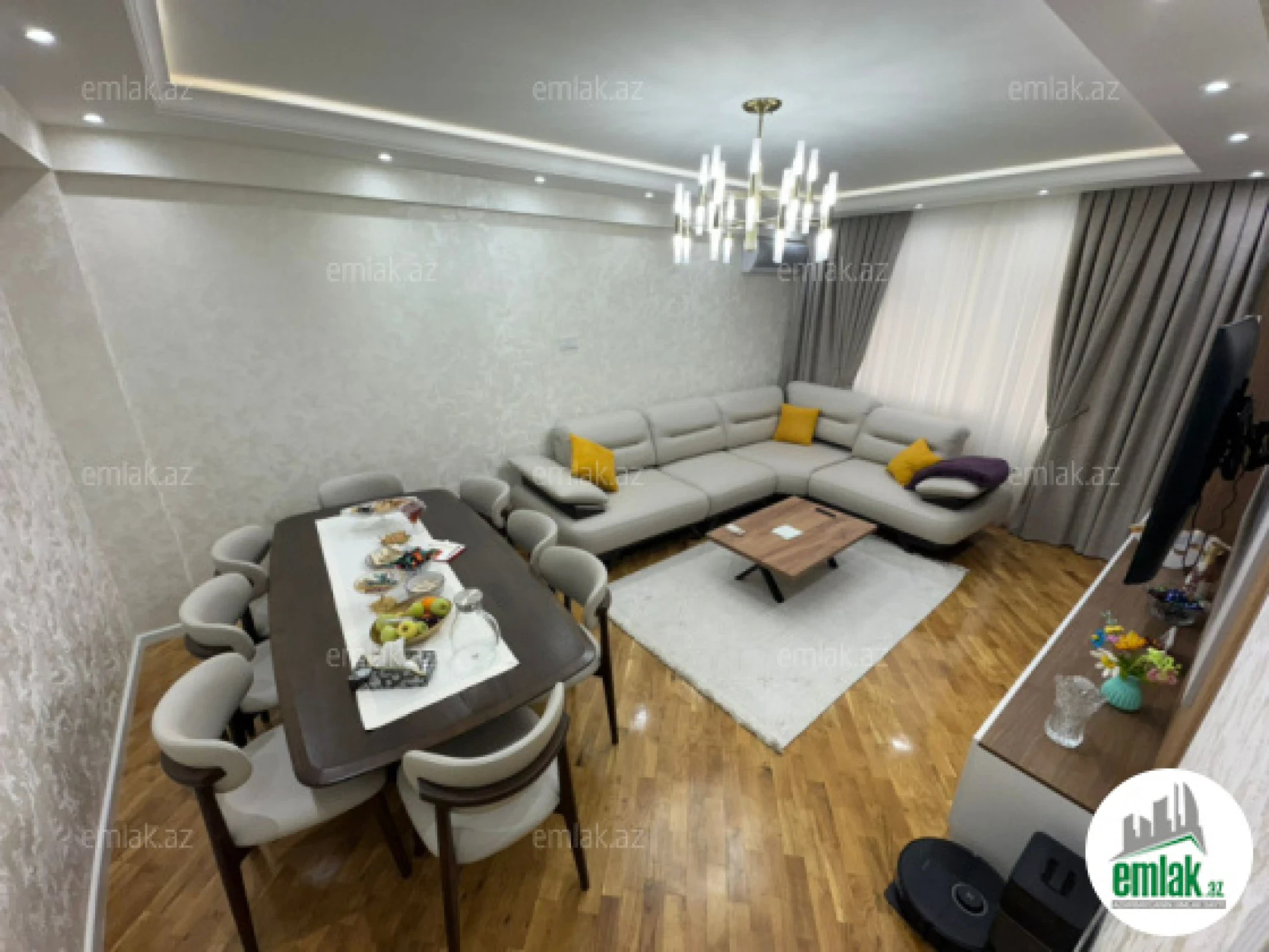 Satılır 4 otaqlı yeni tikili 130 m²