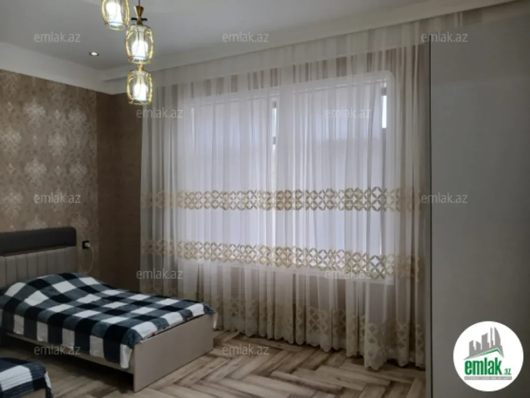Satılır 4 otaqlı həyət evi 143 m²