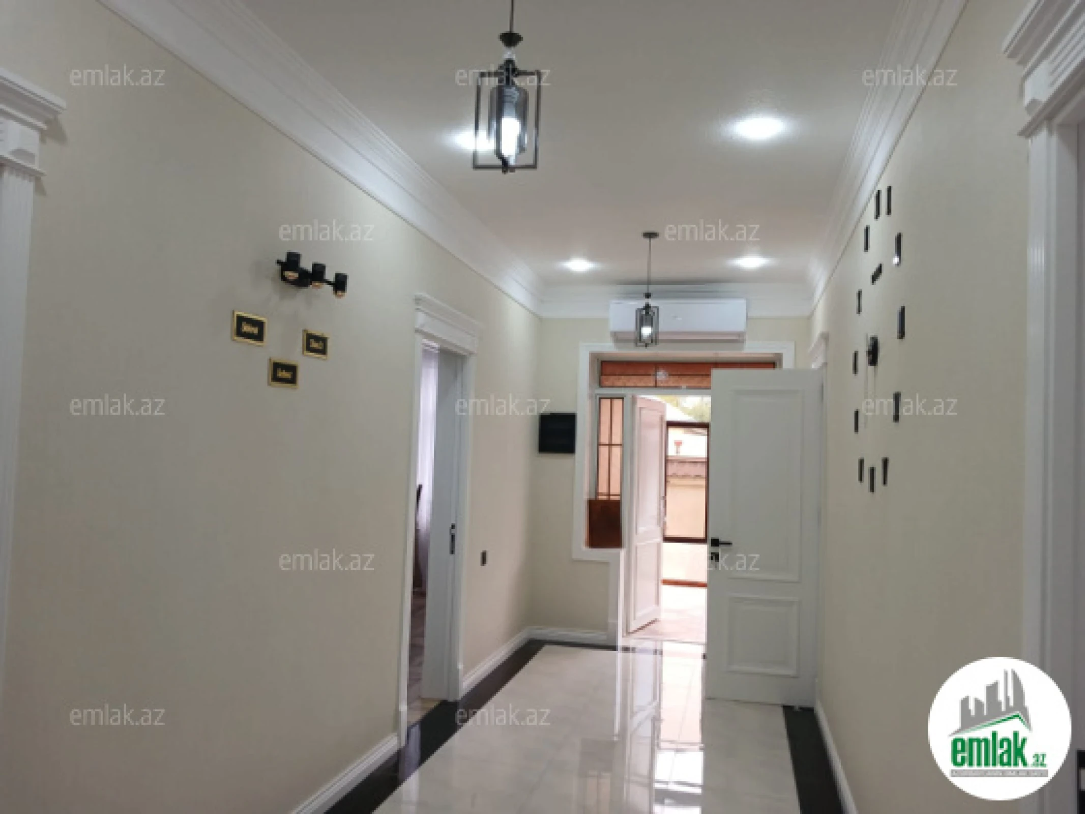 Satılır 4 otaqlı həyət evi 143 m²