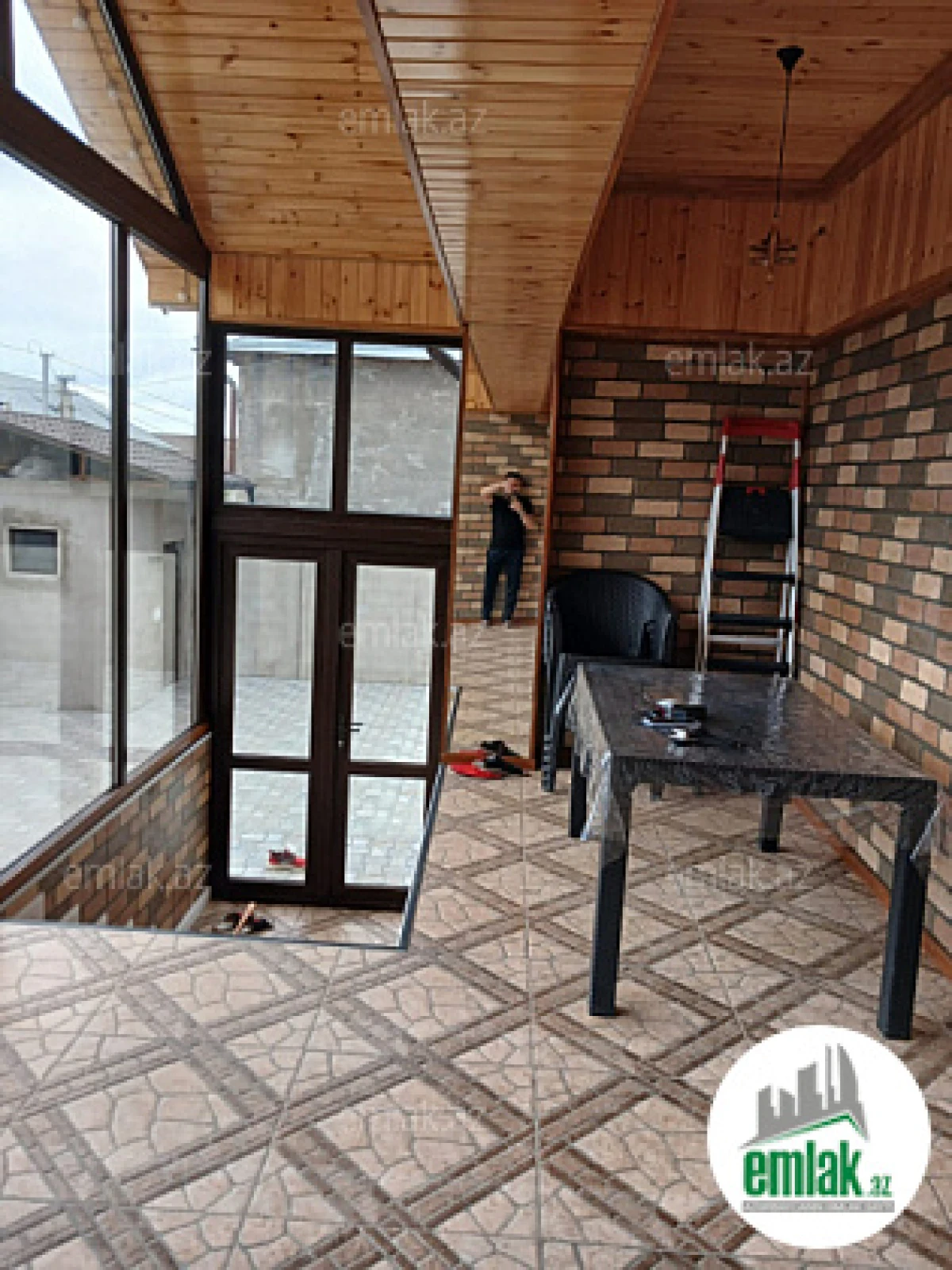 Satılır 4 otaqlı həyət evi 143 m²