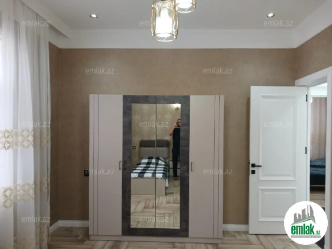 Satılır 4 otaqlı həyət evi 143 m²
