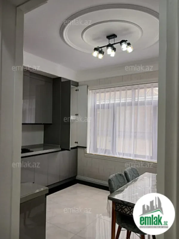 Satılır 4 otaqlı həyət evi 143 m²