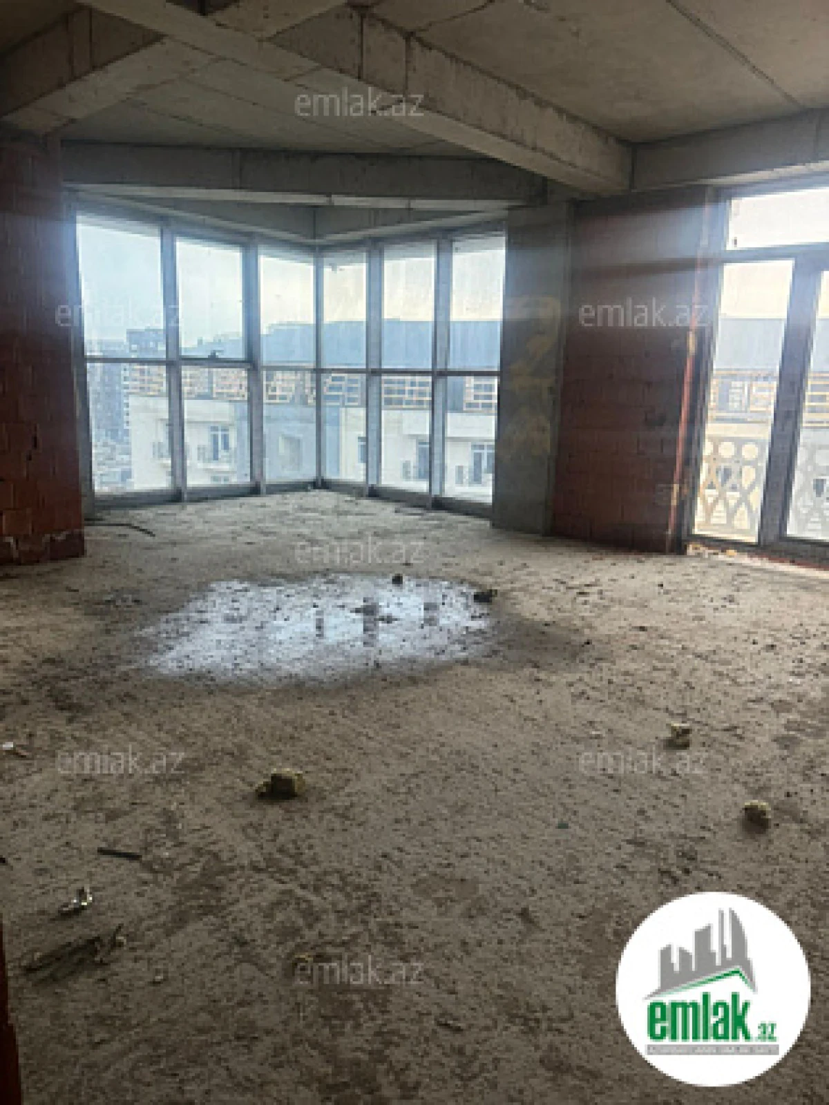 Satılır 3 otaqlı yeni tikili 113 m²