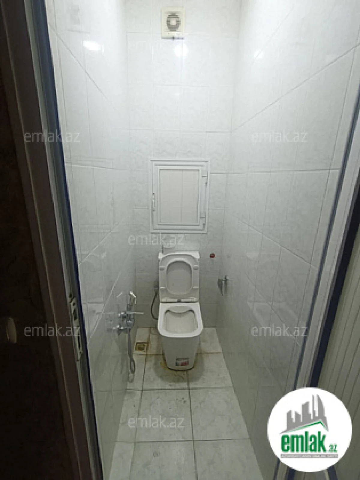 Satılır 3 otaqlı köhnə tikili 70 m²