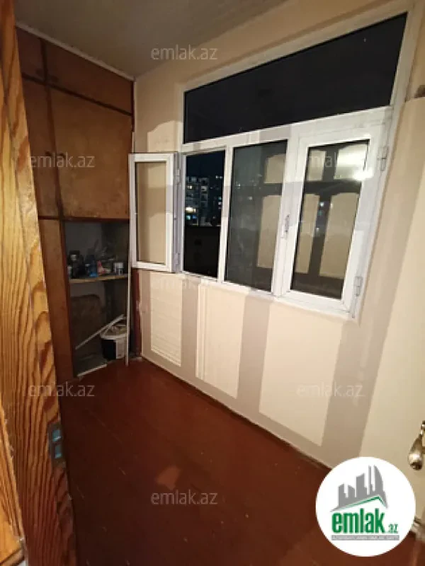 Satılır 3 otaqlı köhnə tikili 70 m²