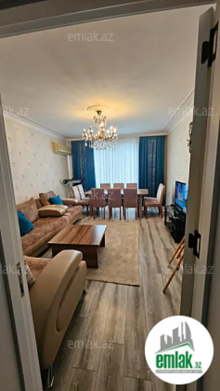 Satılır 3 otaqlı köhnə tikili 90 m²