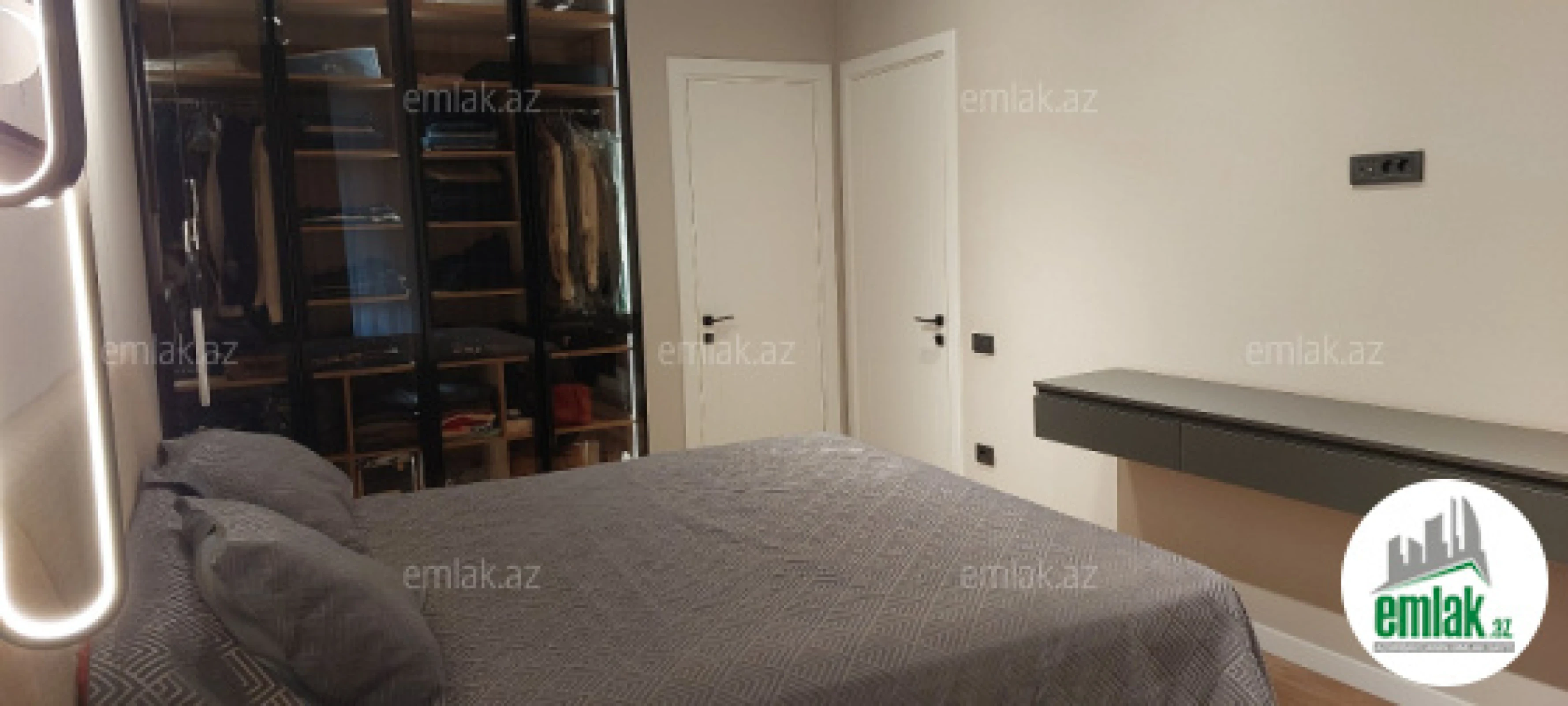 Satılır 3 otaqlı yeni tikili 130 m²