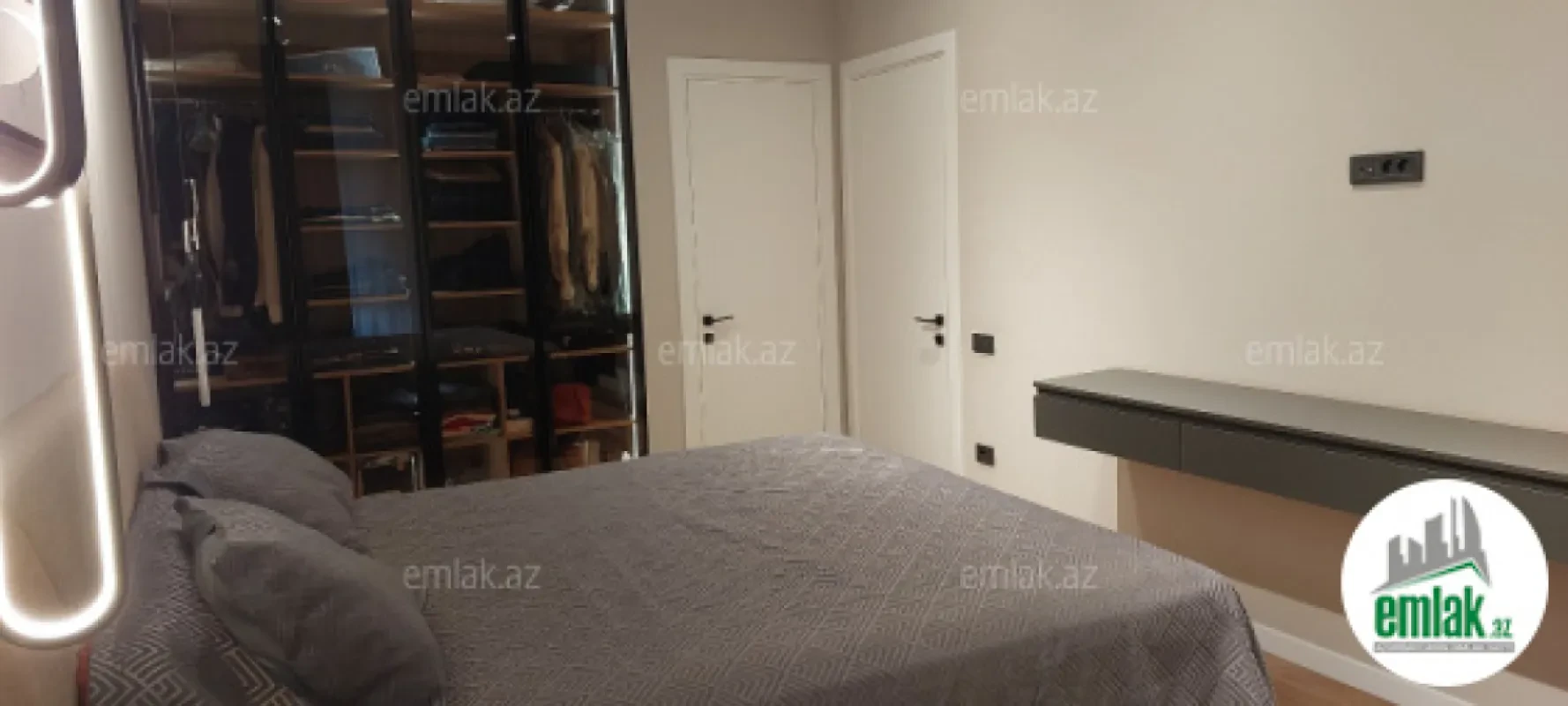 Satılır 3 otaqlı yeni tikili 130 m²