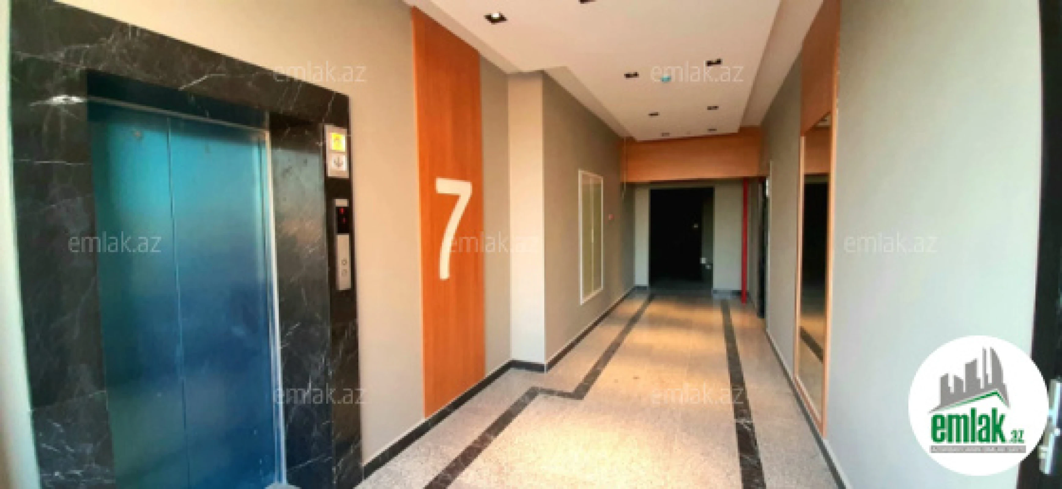 Satılır 3 otaqlı yeni tikili 130 m²