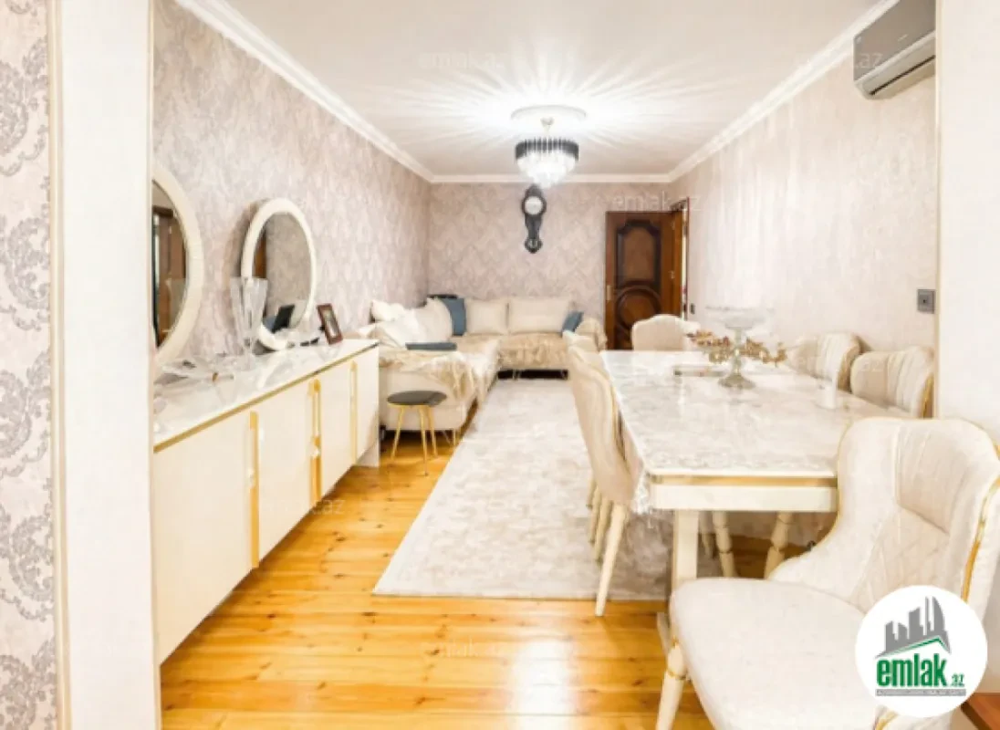 Satılır 4 otaqlı köhnə tikili 80 m²