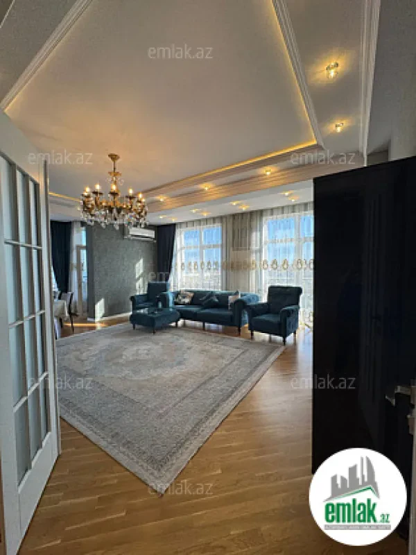 Satılır 3 otaqlı yeni tikili 142 m²