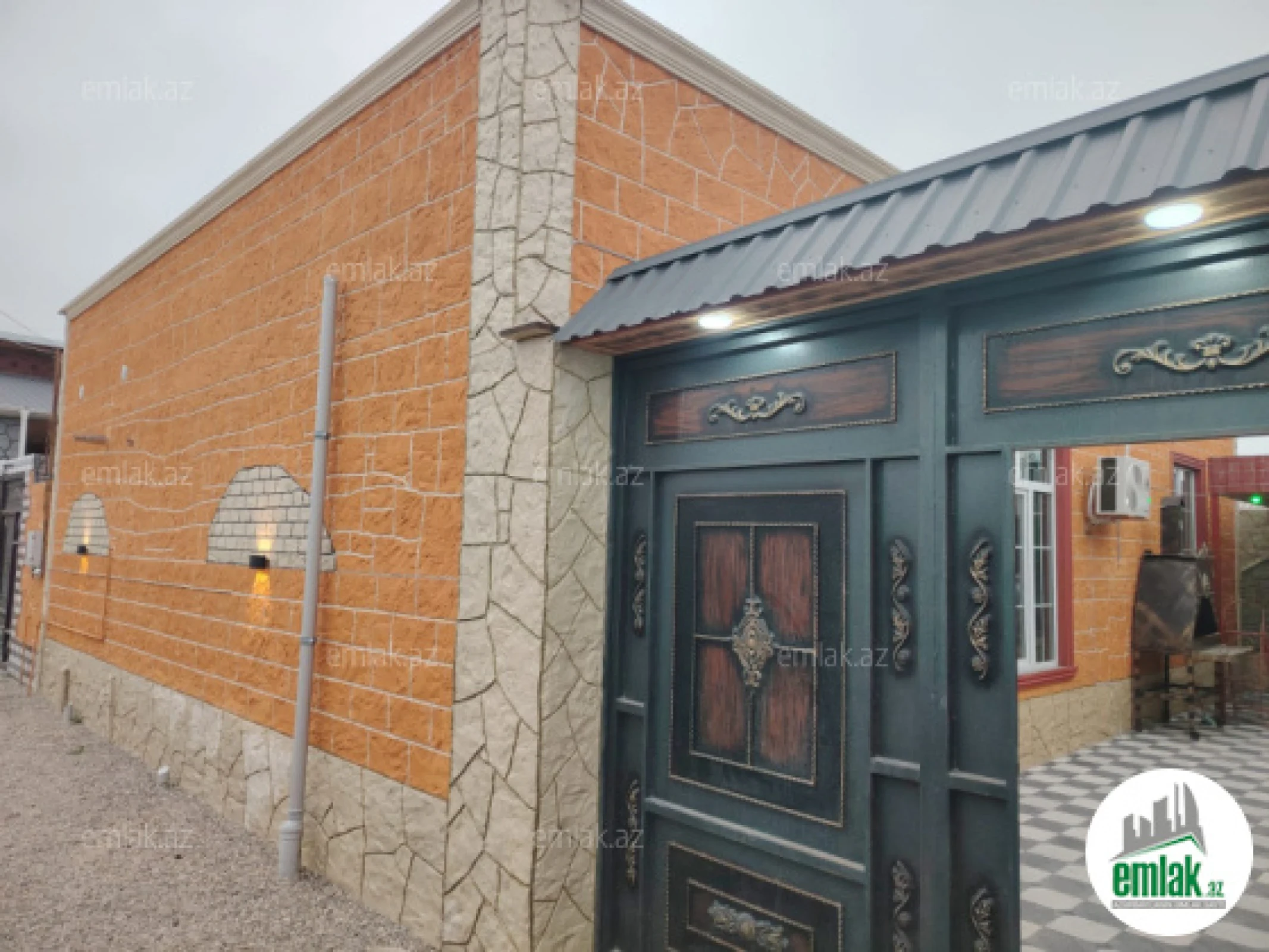 Satılır 3 otaqlı həyət evi 100 m²