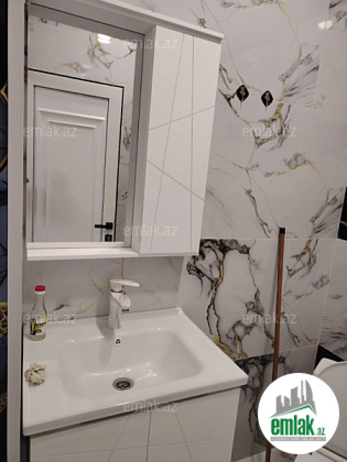 Satılır 3 otaqlı həyət evi 100 m²
