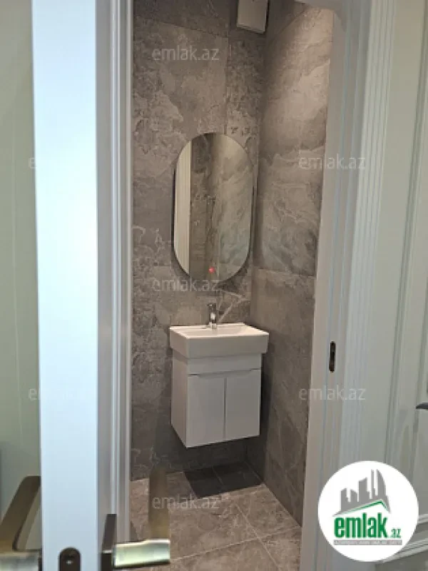 Satılır 2 otaqlı yeni tikili 80 m²