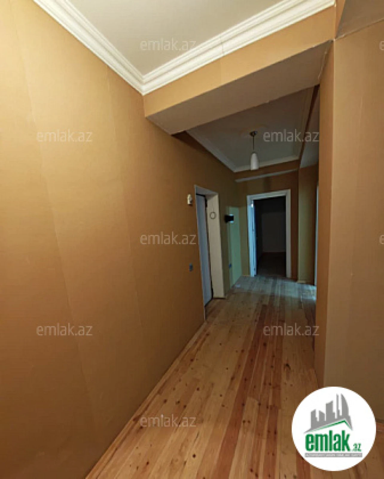 Satılır 4 otaqlı yeni tikili 115 m²