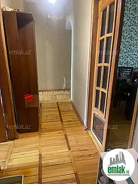 Satılır 3 otaqlı köhnə tikili 75 m²