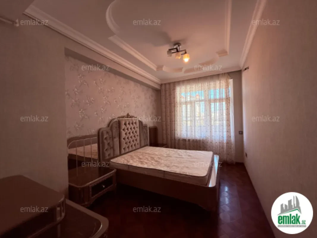 Satılır 2 otaqlı yeni tikili 73 m²