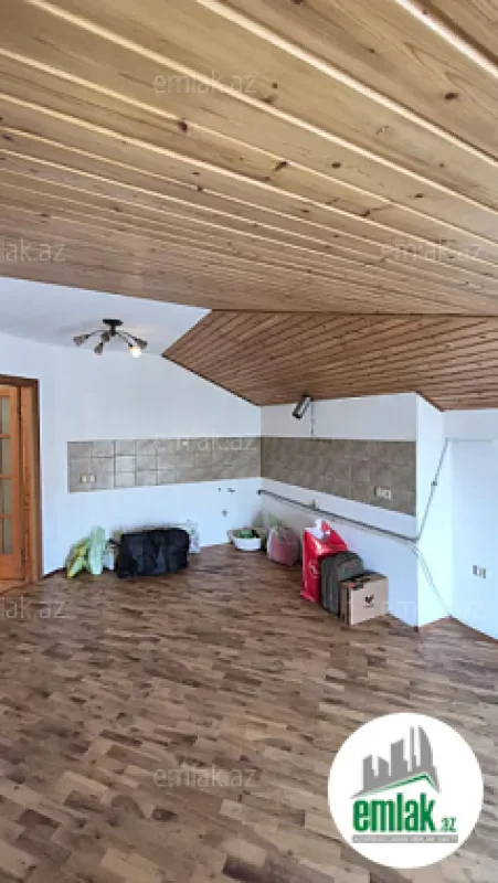 Satılır 6 otaqlı yeni tikili 220 m²