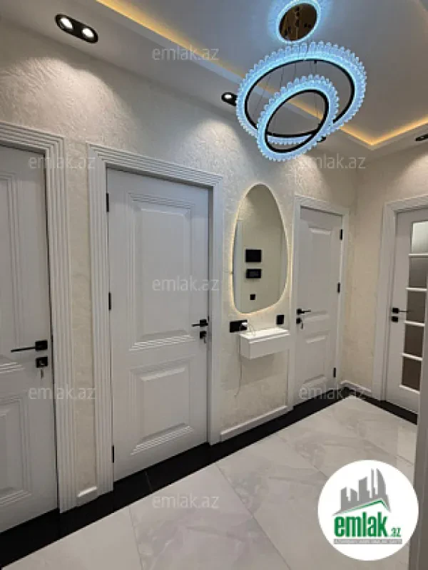 Satılır 3 otaqlı köhnə tikili 70 m²
