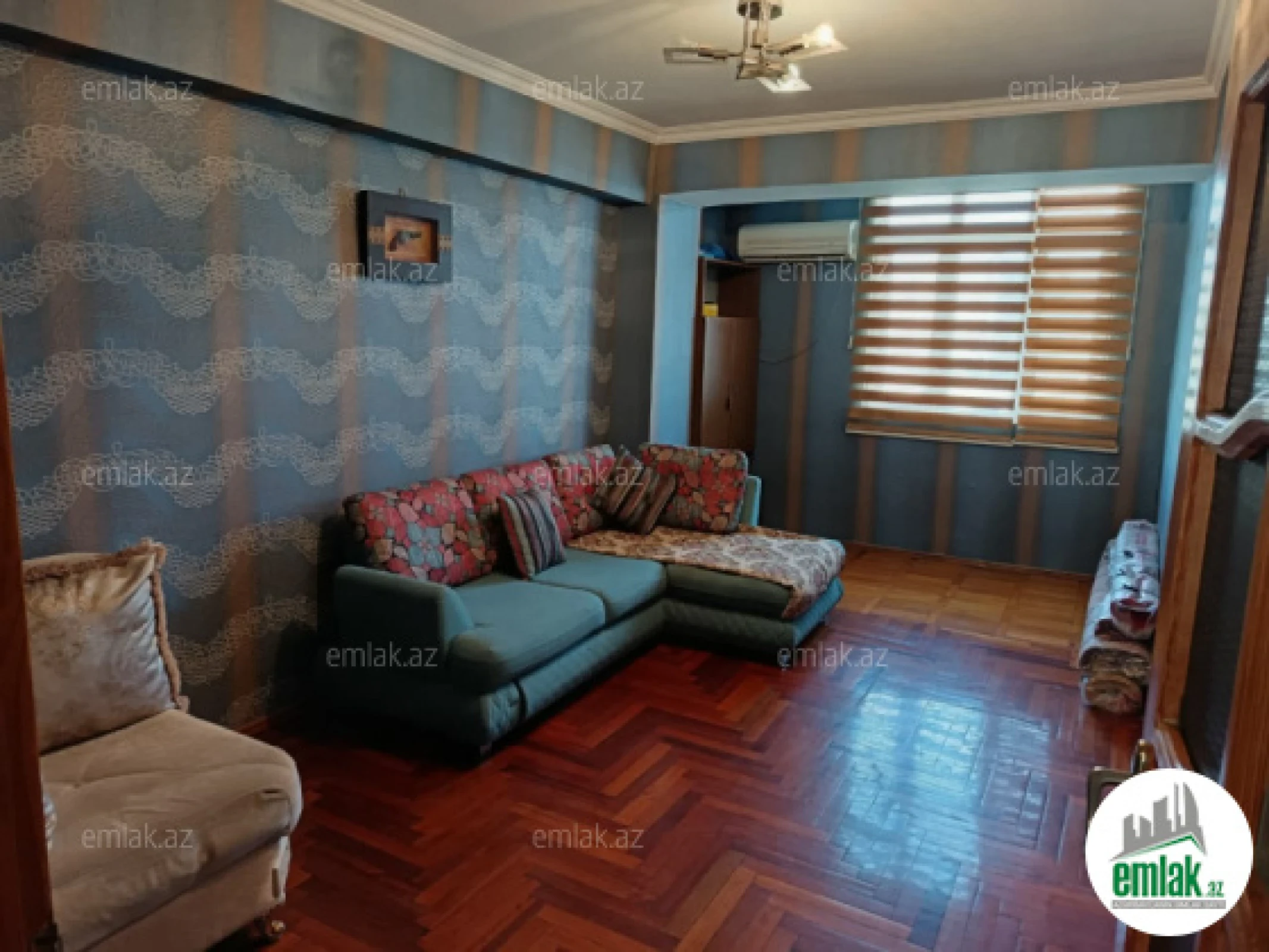 Satılır 3 otaqlı köhnə tikili 90 m²