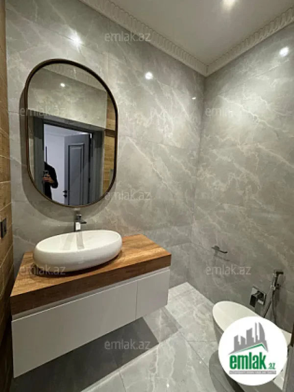 Satılır 2 otaqlı yeni tikili 107 m²