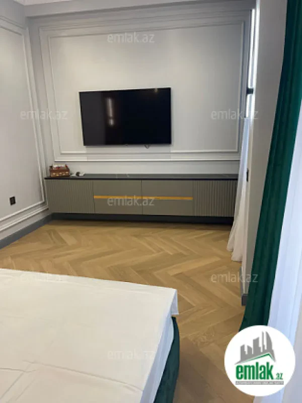 Satılır 2 otaqlı yeni tikili 107 m²