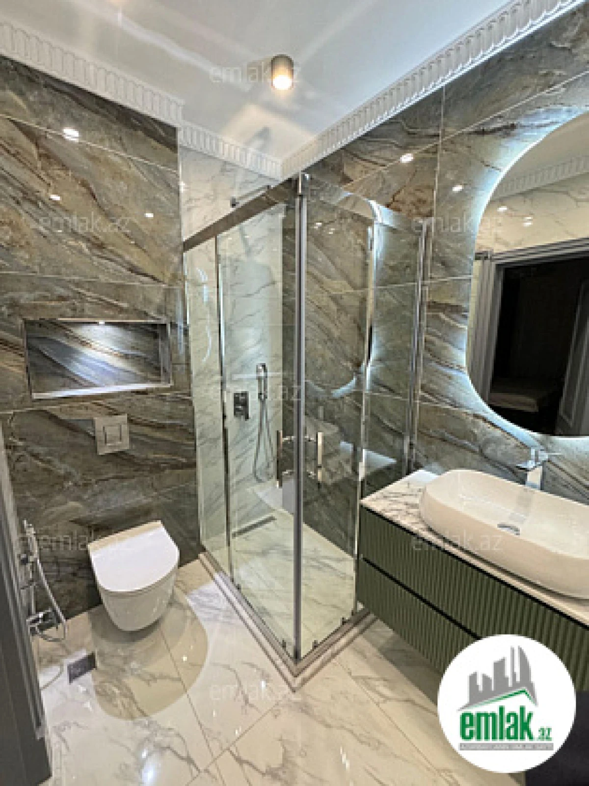 Satılır 2 otaqlı yeni tikili 107 m²