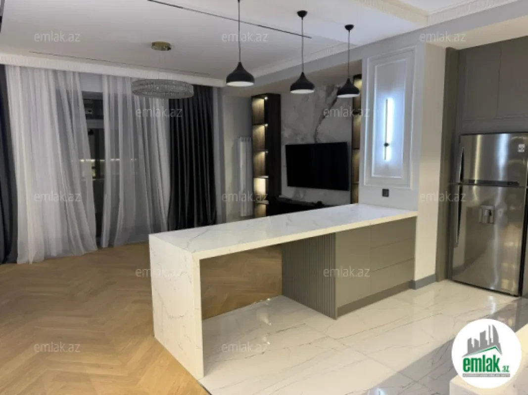 Satılır 2 otaqlı yeni tikili 107 m²