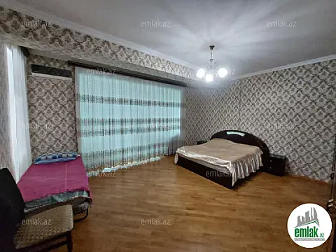 Satılır 3 otaqlı yeni tikili 130 m²