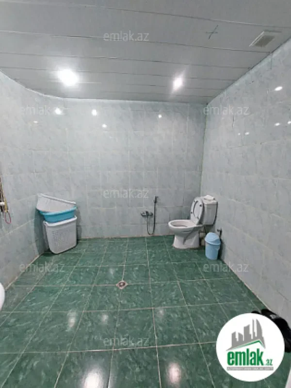 Satılır 3 otaqlı yeni tikili 130 m²