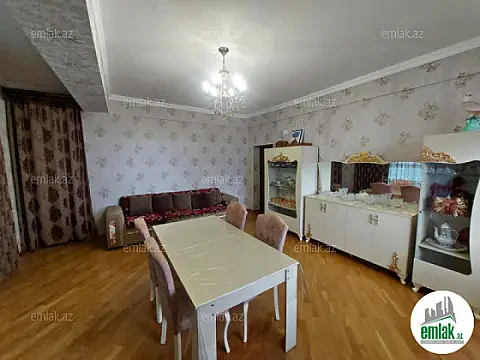 Satılır 3 otaqlı yeni tikili 130 m²